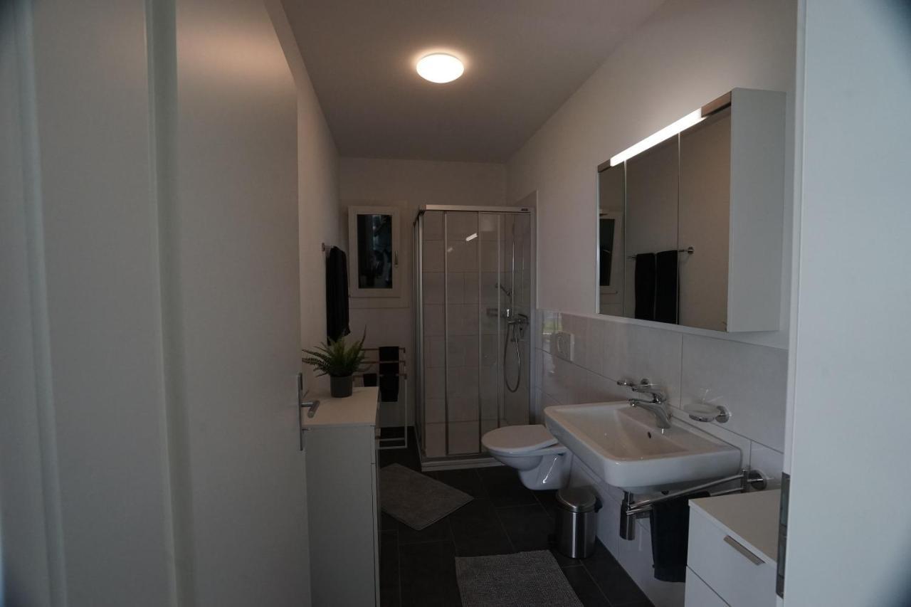 Clasgieri - 3-Zimmer-Ferienwohnung Fuer 4 - 6 Personen, 65M2 Falera Bagian luar foto